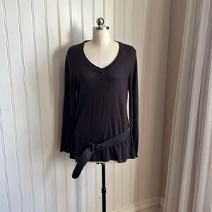 Nine and Co Brown V-neck sweater top